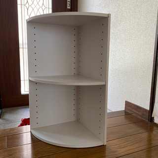 ニトリ　薄型コーナー収納の画像