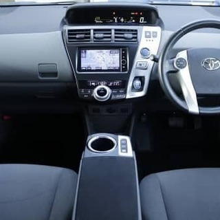 静かなお車プリウス登場です。