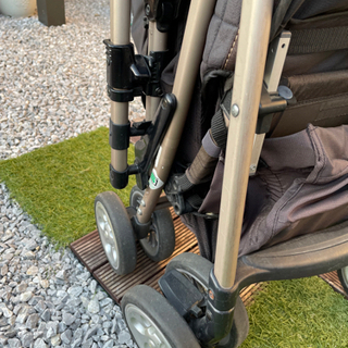 コンビ ベビーカー最上位モデルの画像