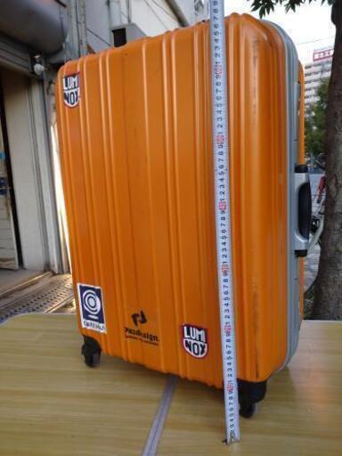 決まりました！10月18日月曜日引き渡し予定        スーツケース（キャスター付き）鍵無し