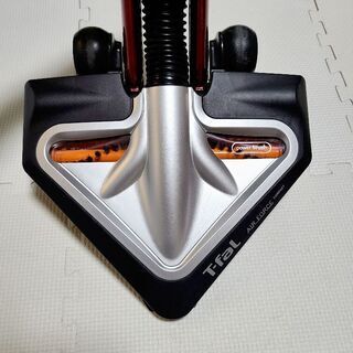 T-fal コードレス サイクロン式 スティッククリーナー  Air Force Compactの画像