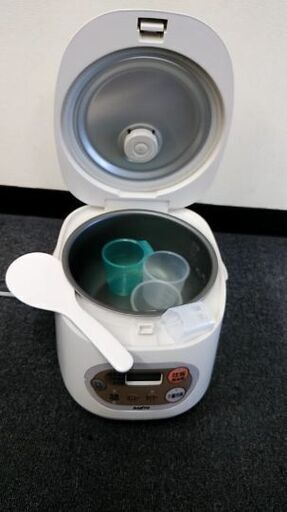 SANYO 炊飯器　5,5合炊き　三洋電機