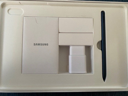 SAMSUNG Tab S7（容量確認の為に1度のみ電源on）