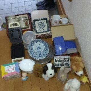 食器類.ホットサンドメイド.ぬいぐるみなど…