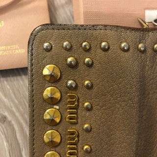 miu miu キーケース　スタッズ　ミュウミュウの画像