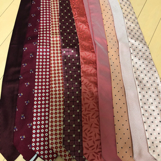 レッド、ピンク系　ネクタイ　11本セット