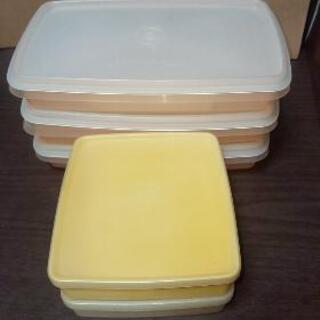 3️⃣昭和レトロタッパー５個！の画像