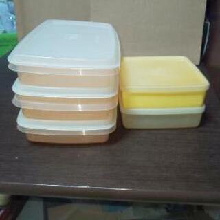 3️⃣昭和レトロタッパー５個！の画像