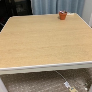 ニトリコタツテーブル　75*75