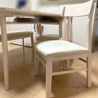 ニトリ ダイニングテーブルセット値下げ