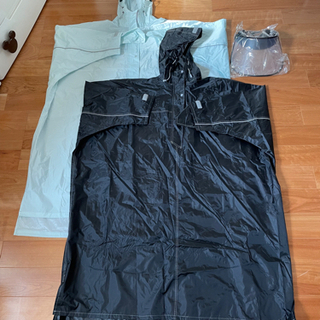 【まとめ売り】レインポンチョ×２、クリアバイザー
