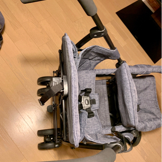 キンダーワゴン　DUOシティHOP  ２人乗り　ベビーカーの画像