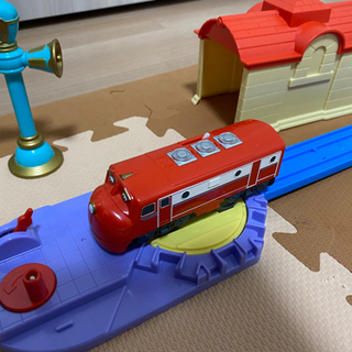 チャギントン　ウィルソンと回転台セット　＋　トーマス