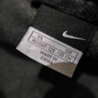 NIKE ベンチコート 140 中古 サッカー 防寒 ロングコート 黒 ブラック 男子（★引き取り限定）の画像