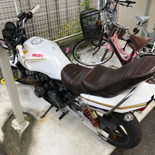 CB400SF