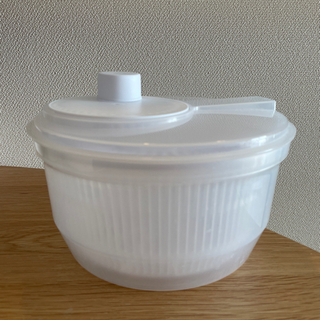 美品　サラダスピナー　スリーコインズ　