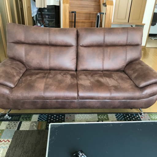 美品ソフｧ  2人、3人掛け　セット