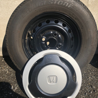 タイヤ、ホイール、カバーセット🚗の画像