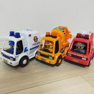 車３台