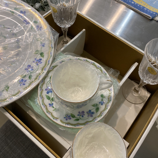 オシャレな食器セットの画像