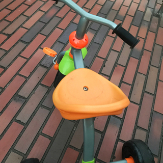 三輪車の画像