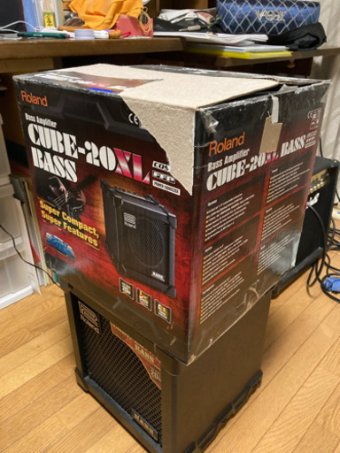 ローランドベースアンプ20w