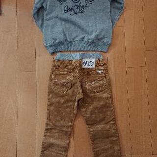 キッズパーカー1枚パンツ2本セット  130㎝の画像