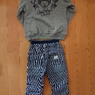 キッズパーカー1枚パンツ2本セット  130㎝の画像