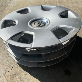 ハイエース　ホイールキャップの画像