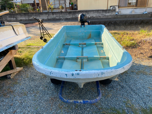 免許不要艇、２馬力船外機