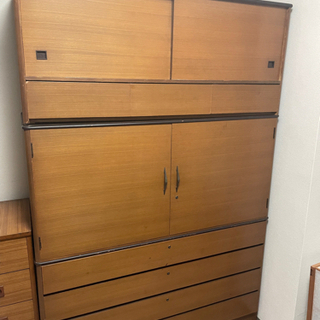 3段構成　桐たんすお譲りします