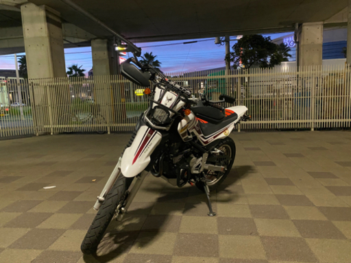 セロー250 カスタム多数　純正パーツあり　機関良好