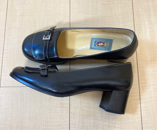 【ラスピー二】☆RASPINI☆チャンキーヒールパンプス♪size23.5EE
