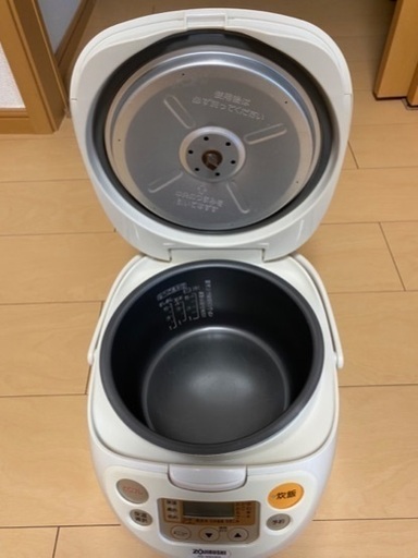 美品です‼️炊飯器　お米　5合炊き　東芝　ジャー