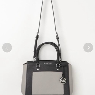 【新品/未使用】MICHAEL CORSバックの画像