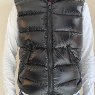 超美品 DUVETICA【デュベティカ】ダウンベスト ARISTEO アリステオ サイズ46 ALL BLACK の画像