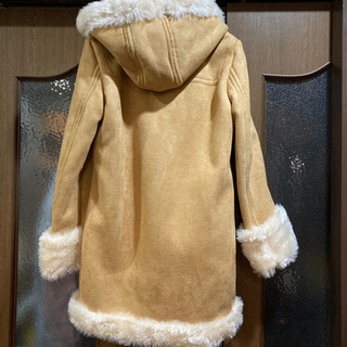 purple&yellowスェードコートの画像