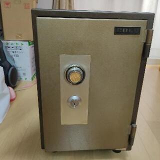 無料お渡し 据え置き型金庫