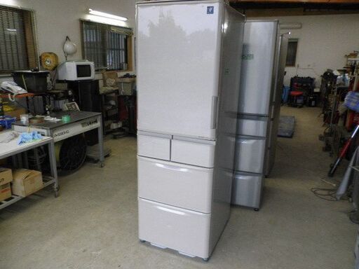 シャープ冷凍冷蔵庫 SJ-PW42X５ドア左右両開き２０１２年 自動製氷付き 無料配送（つくば市から２０キロまで）ＮＯ３