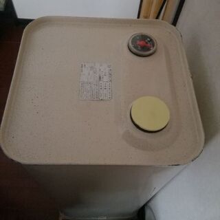 灯油屋内タンク90l型の画像