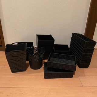 小物入れ　21点