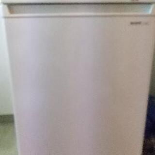 SHARP 冷凍庫（家庭用）FJ-HS9X 値下げしました！【手...