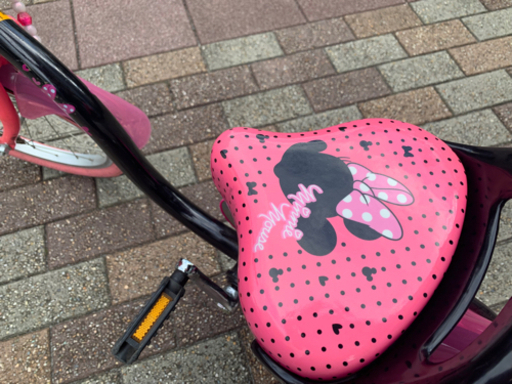 【取引中】16インチ　ミニーちゃん自転車　補助輪おまけ有り