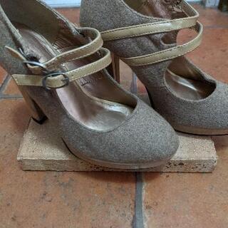 【美品無料】Sサイズ　レディースパンプス　六月末まで