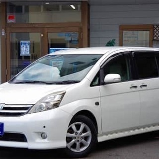 トヨタ アイシス プラタナ　リミテッド入庫しました！！