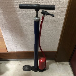 自転車　空気入れ