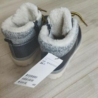 【決まりました】【新品未使用】【15cm H＆M 中ボアショートブーツ 】の画像