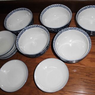 ふた付き 小鉢5個セット 煮物碗 蓋つき 瀬戸物 和食器 中古 割れなしの画像