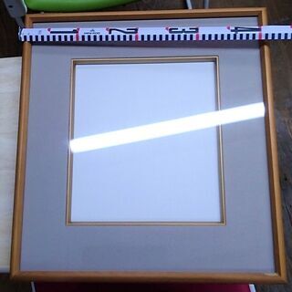 【中古】額縁⑲木目　角の画像
