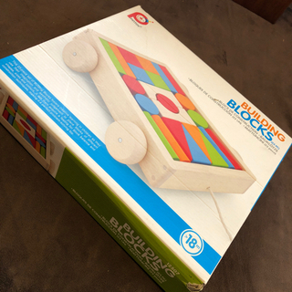 カラフルな積み木の画像